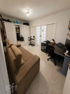 Image 3 - 1020826