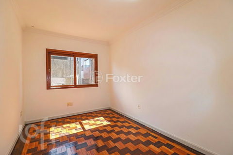 Image 3 - 1020860