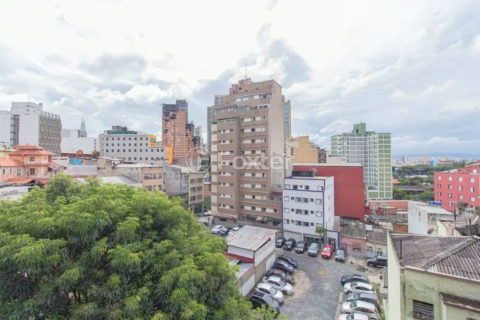 Image 8 - 1020903