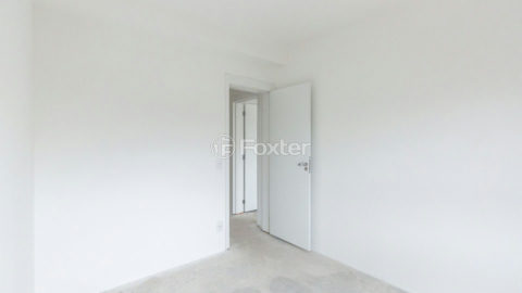 Image 22 - 1020941