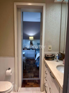 Image 31 - 1021001