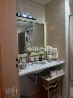 Image 39 - 1021001