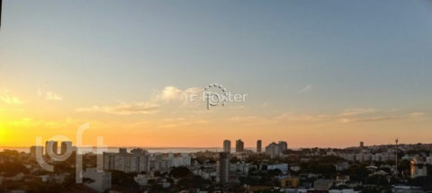 Image 7 - 1021016