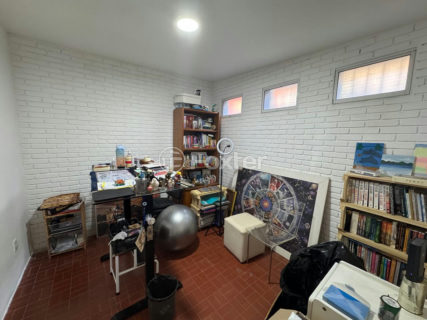 Image 7 - 1021044