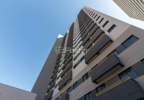Image 32 - 1021045