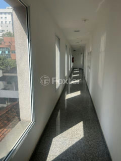 Image 3 - 1021058