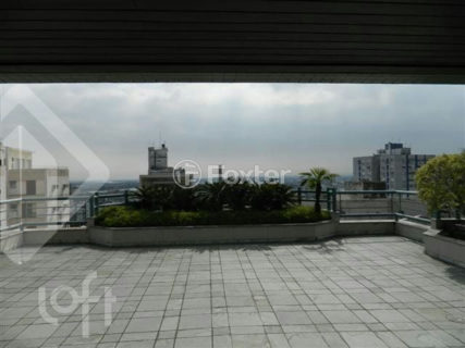 Image 4 - 1021137