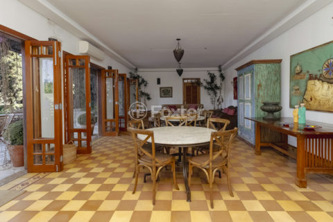 Image 28 - 1021173