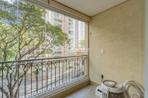Image 3 - 1021177