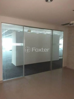 Image 73 - 1021212