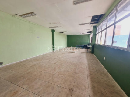 Image 34 - 1021219