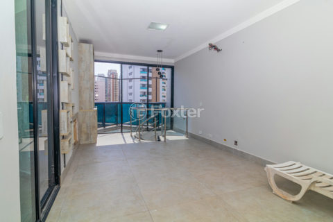 Image 7 - 1021227