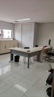 Image 4 - 1021238