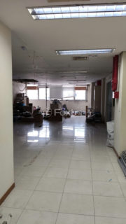 Image 3 - 1021238