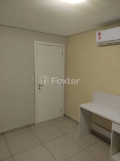 Image 29 - 1021242