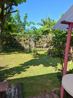 Image 10 - 1021263