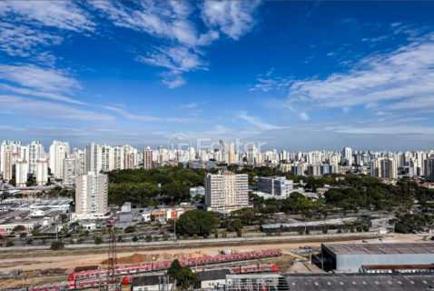 Image 15 - 1021275