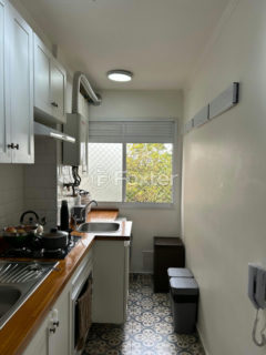 Image 21 - 1021309