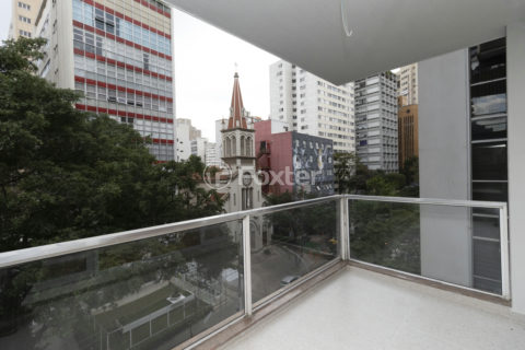 Image 32 - 1021330
