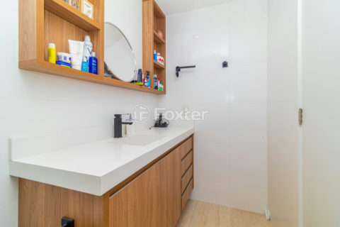 Image 36 - 1021428