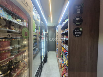 Image 37 - 1021447