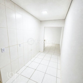 Image 4 - 1021591