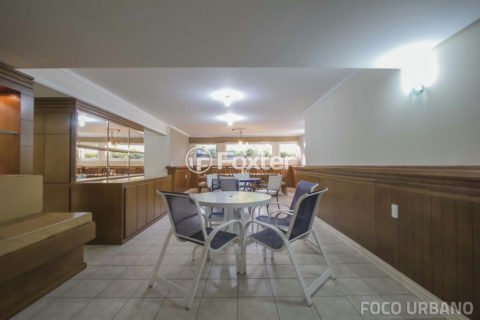 Image 40 - 1021625