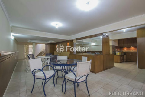 Image 42 - 1021625