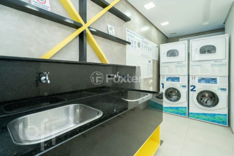 Image 30 - 1021638