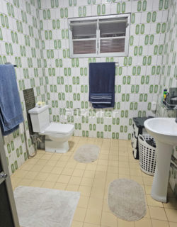 Image 34 - 1021673