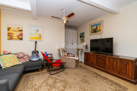Image 32 - 1021688