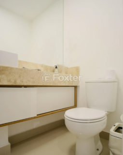 Image 31 - 1021714