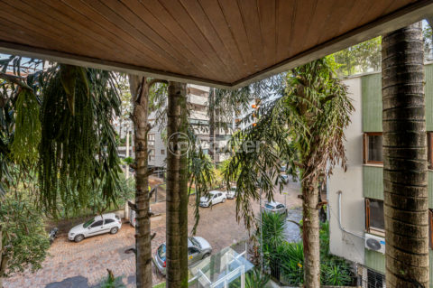 Image 8 - 1021721