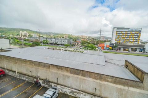 Image 17 - 1021729