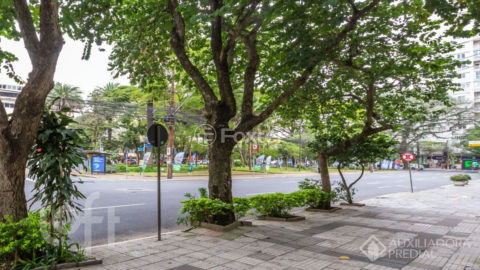 Image 38 - 1021790