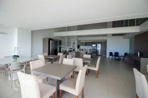 Image 32 - 1021795