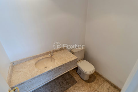 Image 30 - 1021843