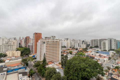 Image 12 - 1021843