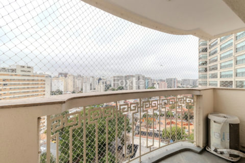 Image 9 - 1021843