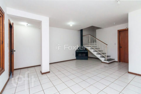 Image 28 - 1021852