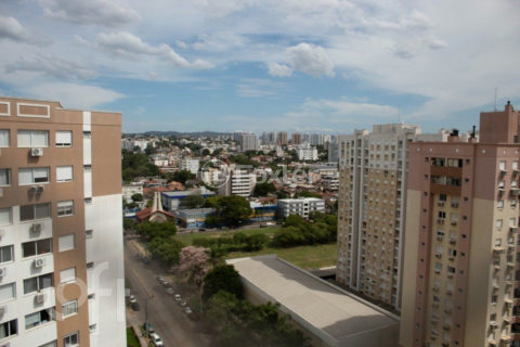 Image 18 - 1021865