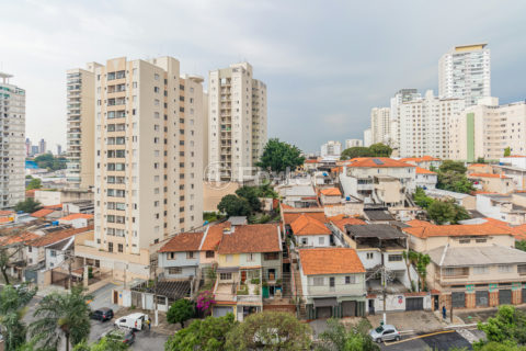 Image 18 - 1021890