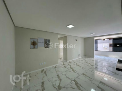 Image 8 - 1021897