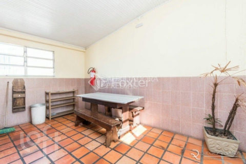 Image 21 - 1021935