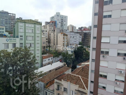 Image 4 - 1021935