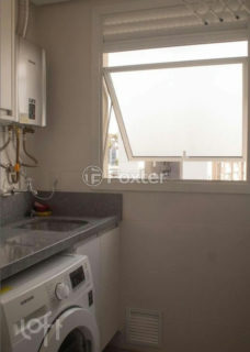 Image 7 - 1021949