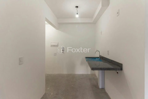 Image 1 - 1022113