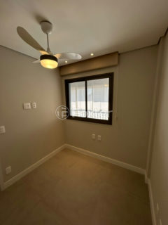 Image 3 - 1022238