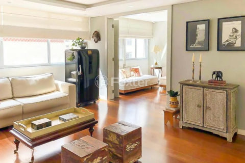 Image 1 - 1022246
