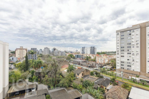 Image 21 - 1022318